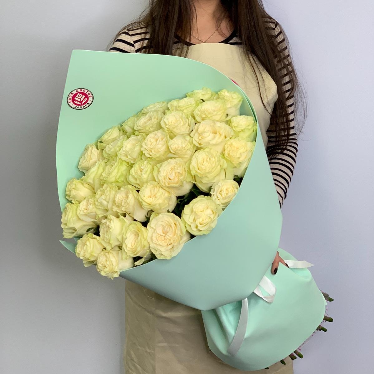 Букеты из белых роз 40 см (Эквадор) [артикул букета   636rzn]