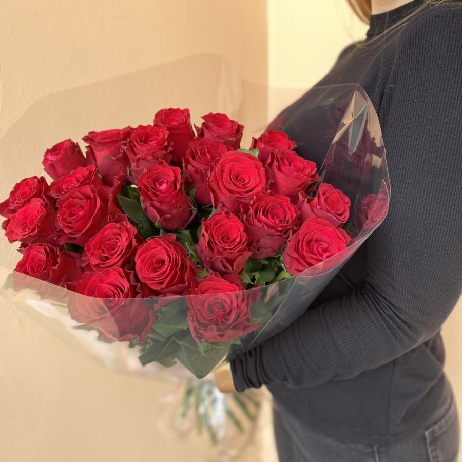 Букеты из красных роз 50 см (Эквадор) (Артикул   795rya)