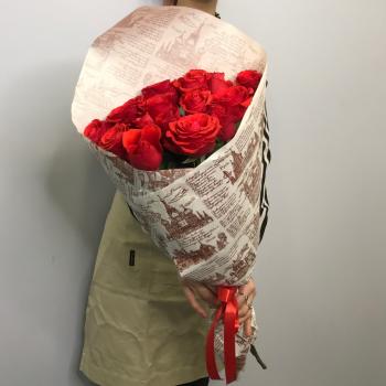 Красные розы 15 шт 60см (Эквадор) Артикул  116706zn